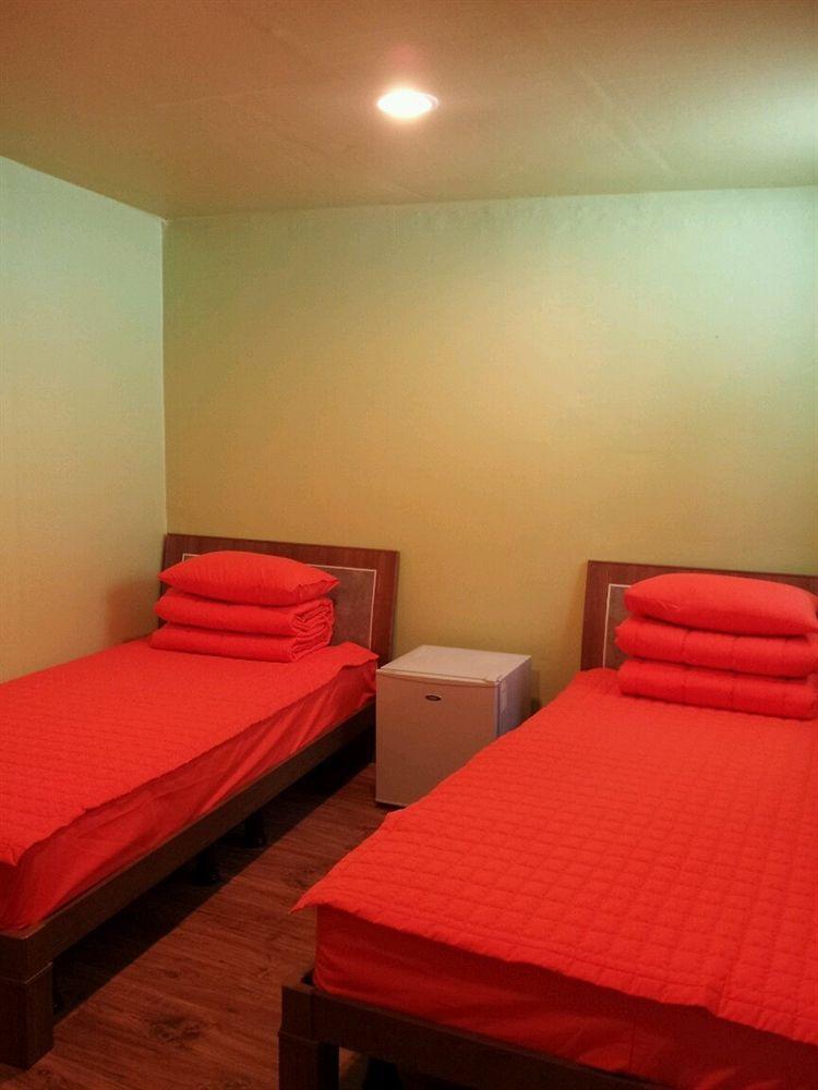 Chris Hostel Сеул Экстерьер фото